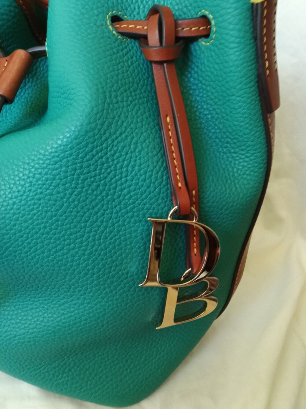 Dooney Bourke Tasha Drawstring Pebble Grain Leather Spearment NWOT - Picture 11 of 14